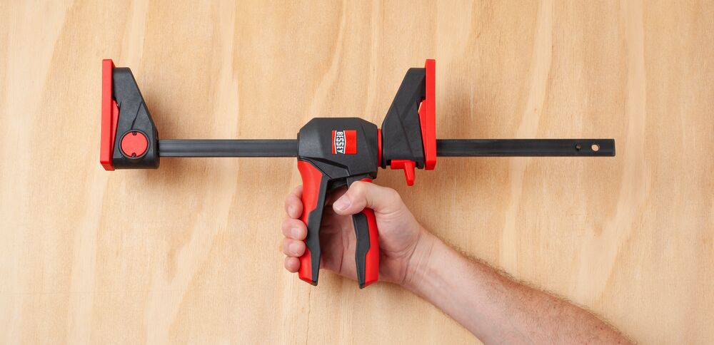 ワンハンドクランプ EZ360 – BESSEY
